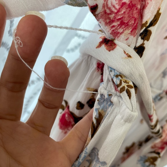 NWT Aakaa floral dress, size small - Picture 4 of 4